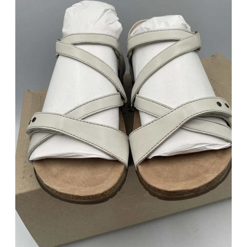 Taos Footwear Women's Leather Sandals Grand Z Off White 6M New In Box Comfort